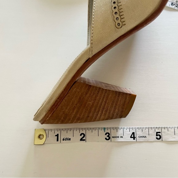 Vintage Amerino Ghiaia Heeled Mules - Picture 8 of 9